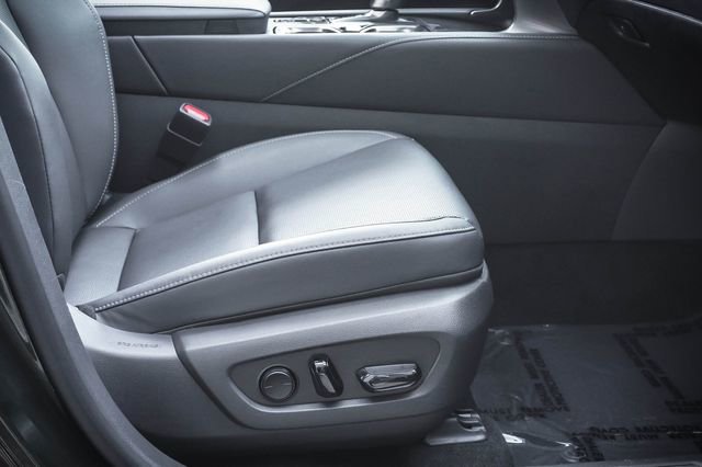Used 2023 Lexus RX 350h w/ Accessory Package (2T) image 25