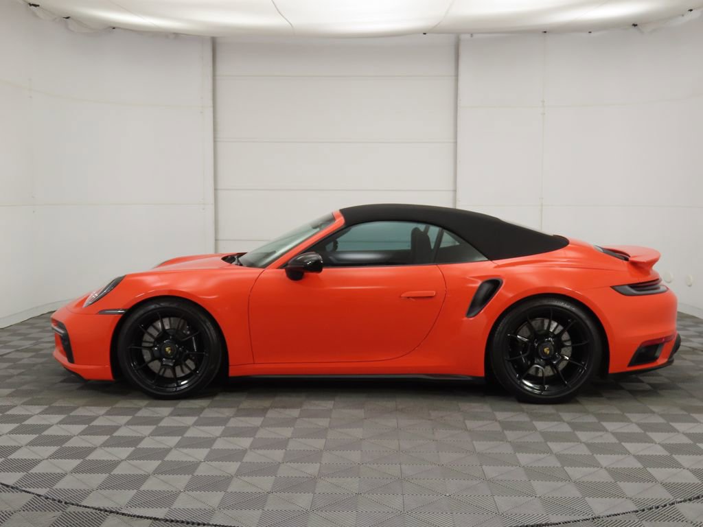 Used 2022 Porsche 911 Turbo image 16