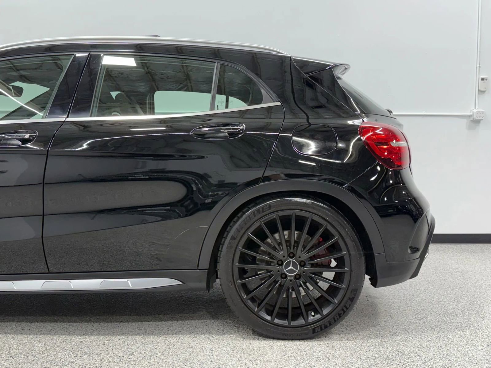 Used 2018 Mercedes-Benz GLA 45 AMG 4MATIC image 10