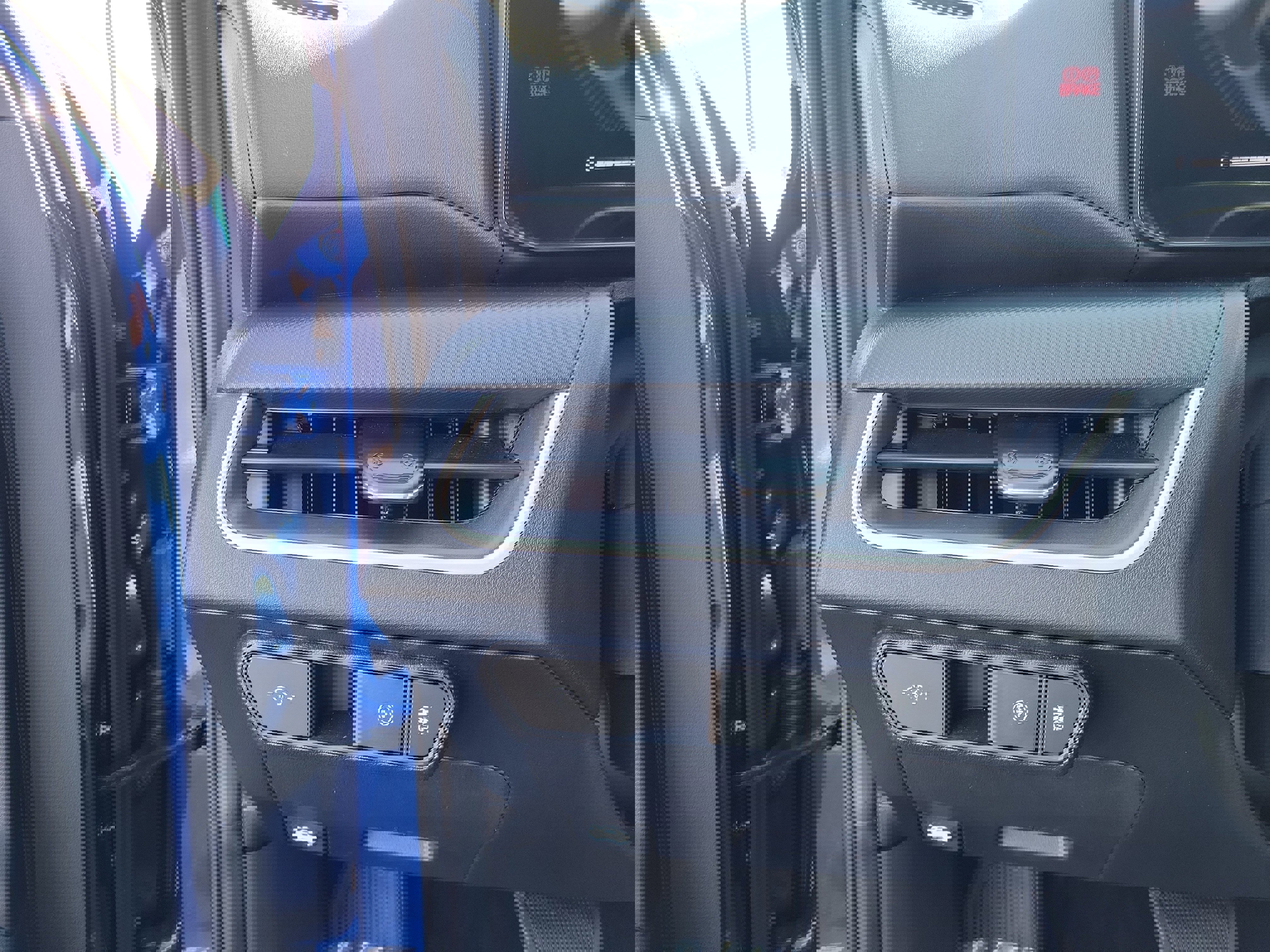 Used 2025 Kia K4 LXS image 21