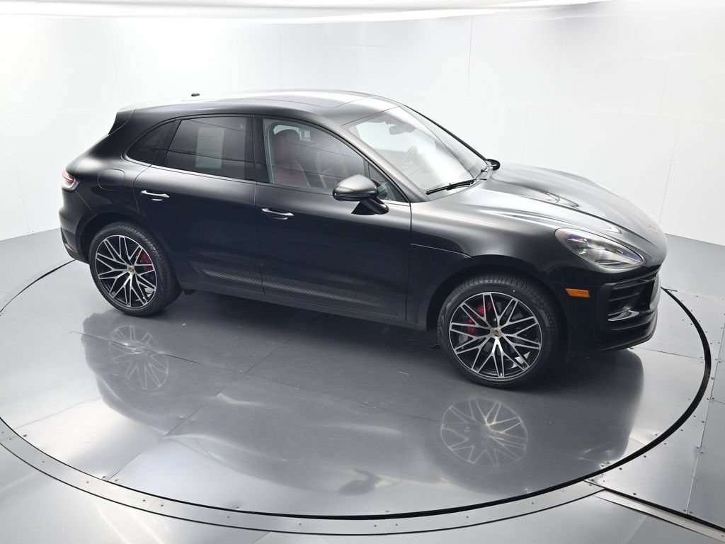 Certified 2023 Porsche Macan S AWD/4WD image 43