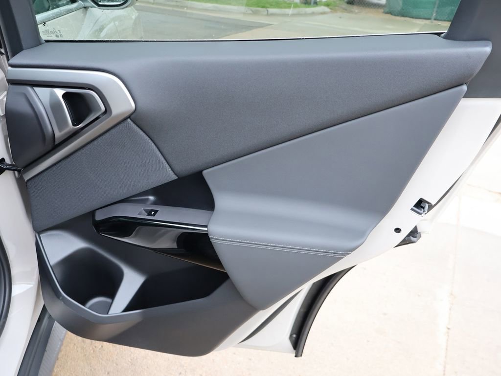 New 2026 BMW X3 xDrive30 w/ Premium Package AWD/4WD image 17