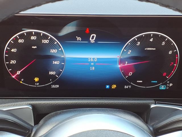 New 2026 Mercedes-Benz GLB 250 4MATIC image 11