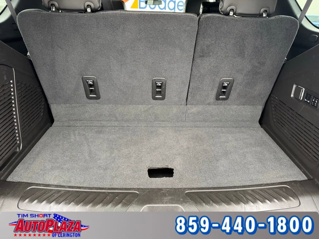 Used 2021 GMC Yukon SLT w/ SLT Luxury Plus Package image 40