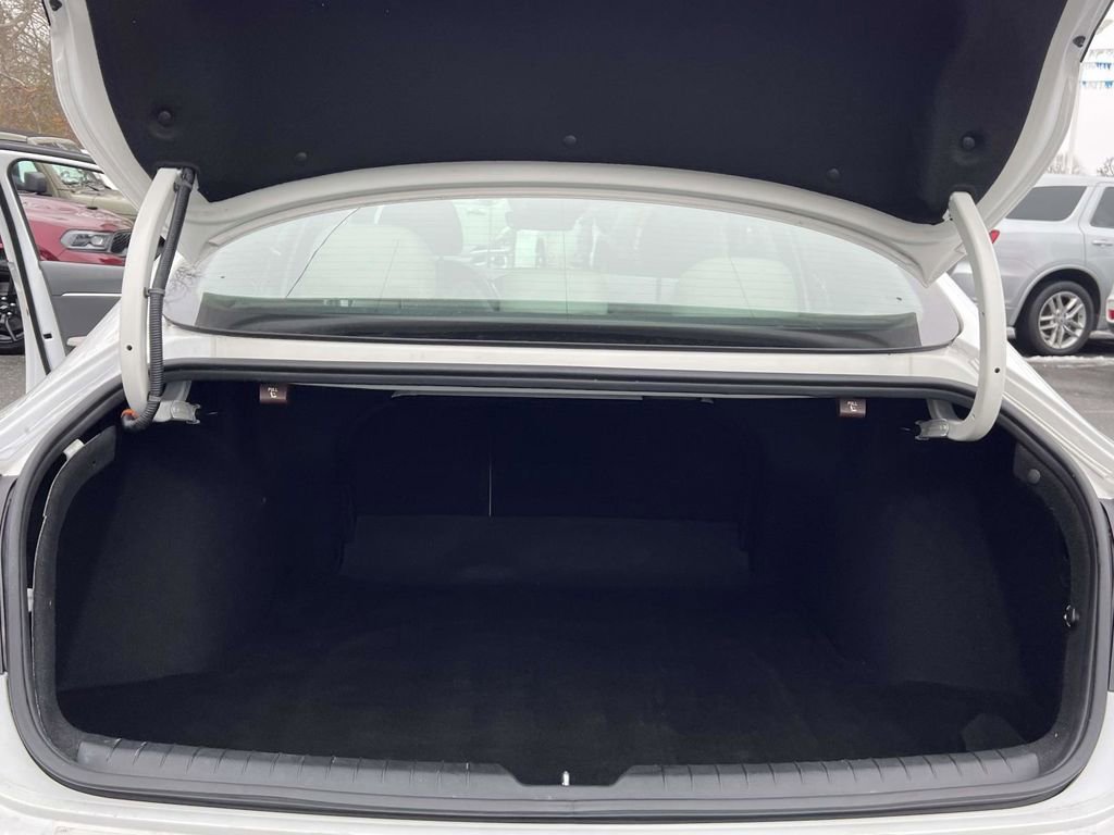 Used 2023 Hyundai Sonata SEL image 11