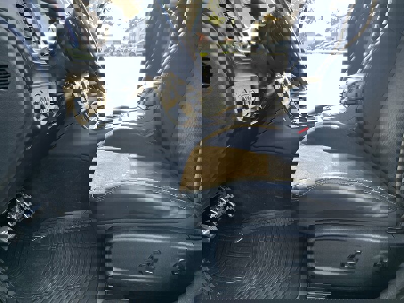 Used 2019 Dodge Charger R/T w/ Plus Group image 25