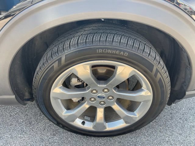 Used 2020 Ford Explorer Platinum w/ Premium Technology Package AWD/4WD image 33