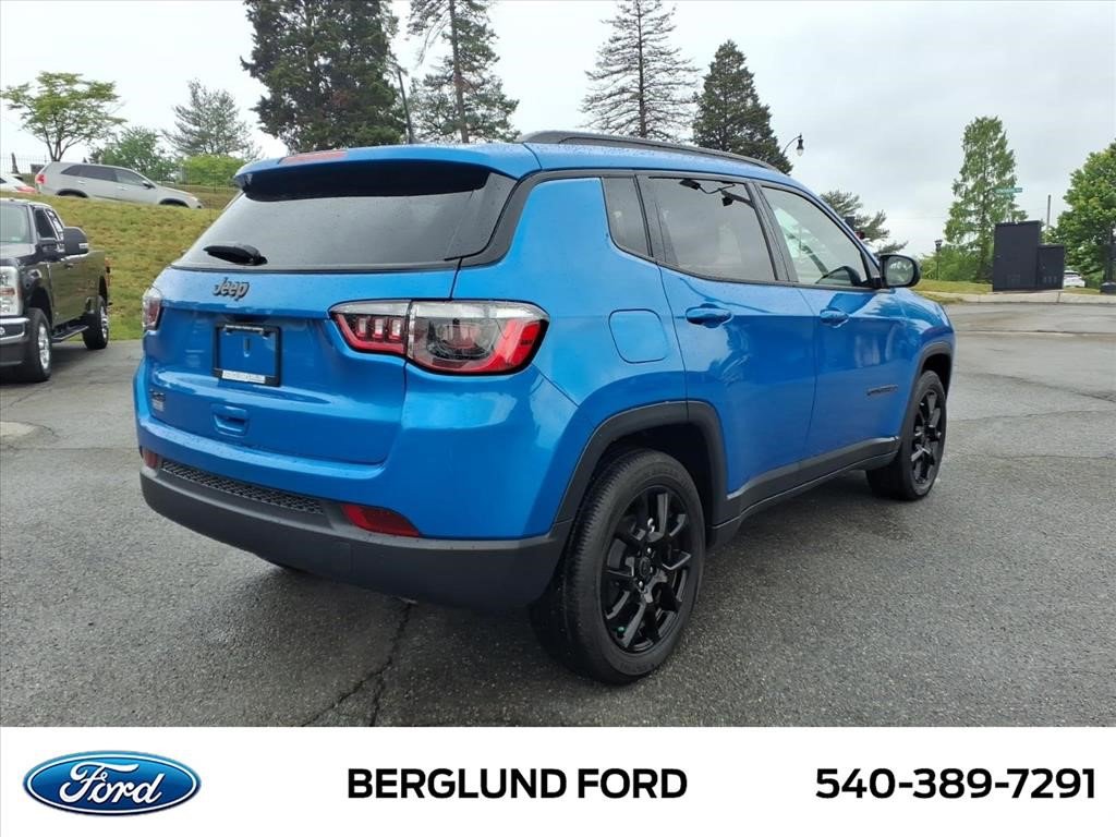 Used 2026 Jeep Compass Latitude w/ Quick Order Package 29K AWD/4WD image 5