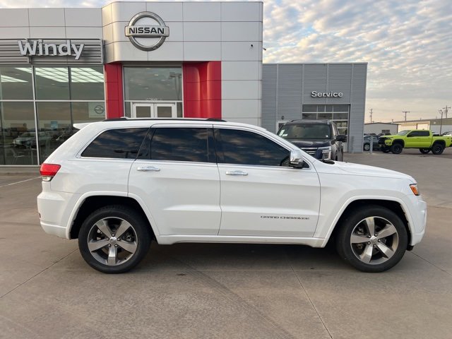 Used 2015 Jeep Grand Cherokee Overland w/ Advanced Technology Group image 8