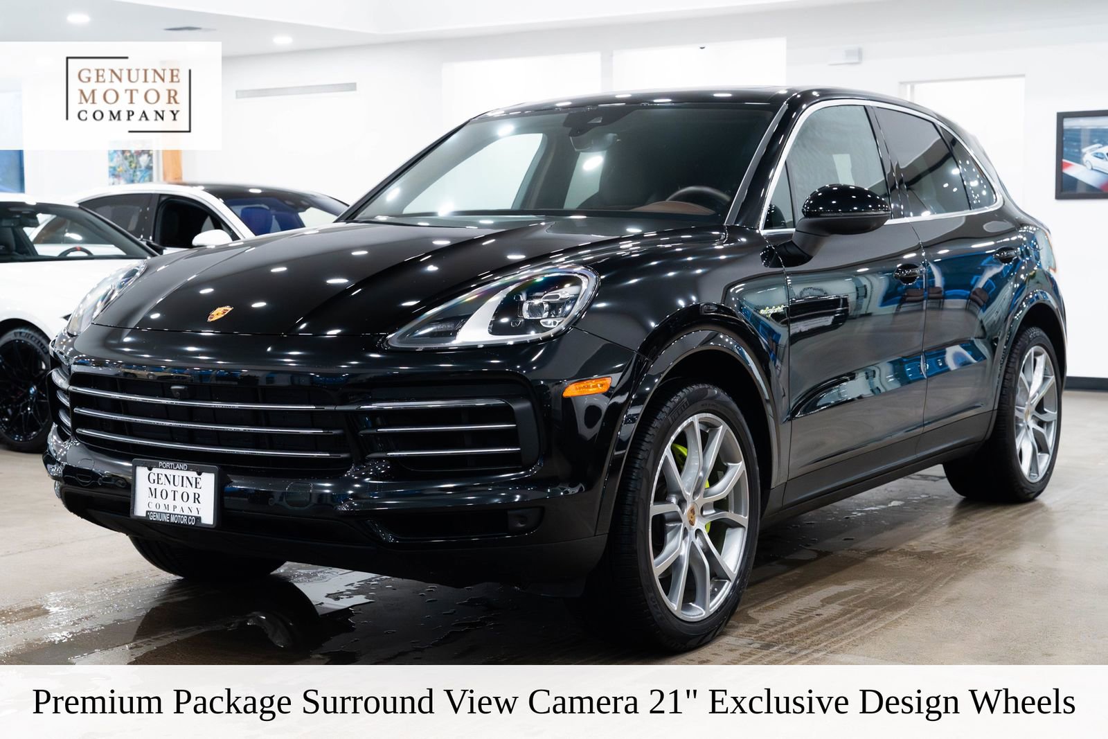 Used 2023 Porsche Cayenne image 1