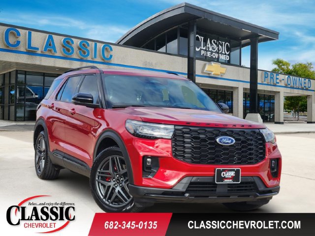 Used 2025 Ford Explorer ST-Line w/ Premium Package