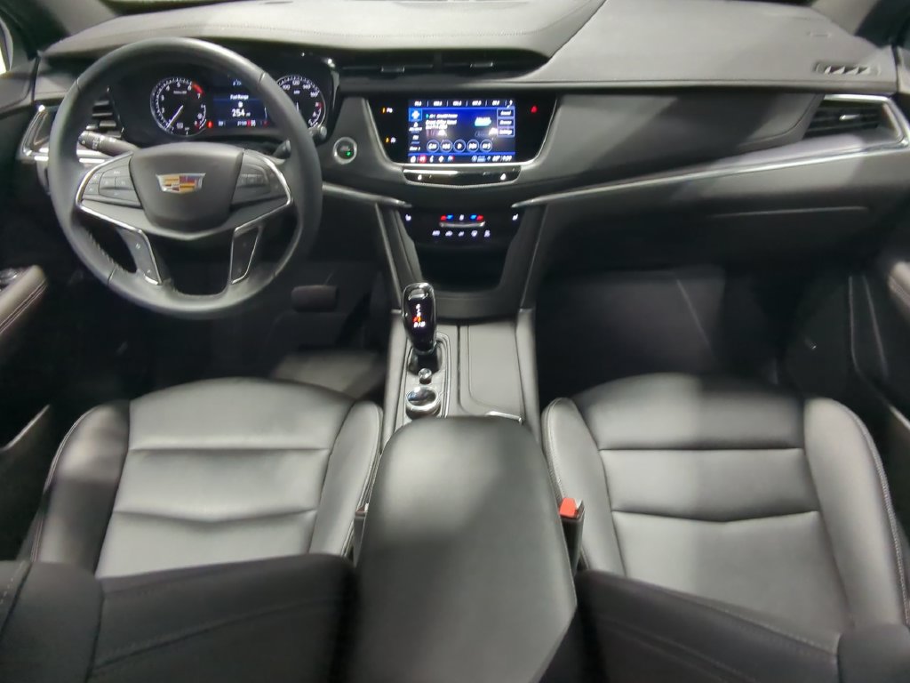 Used 2024 Cadillac XT5 Luxury AWD/4WD image 15