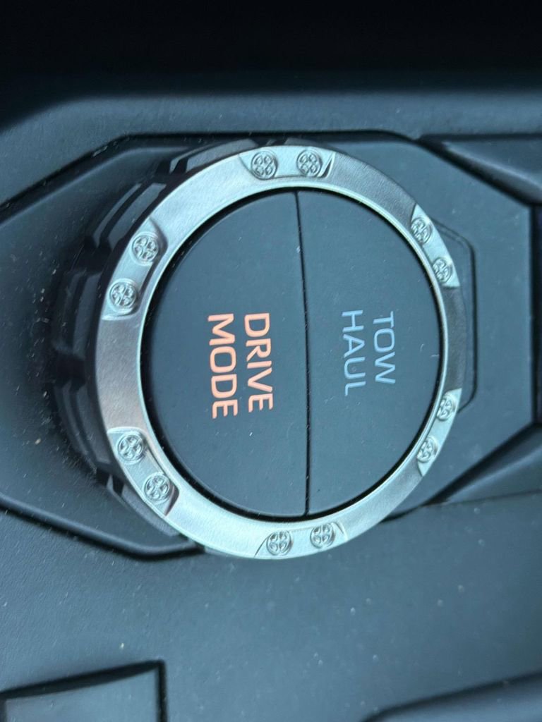 Certified 2025 Toyota 4Runner SR5 image 18