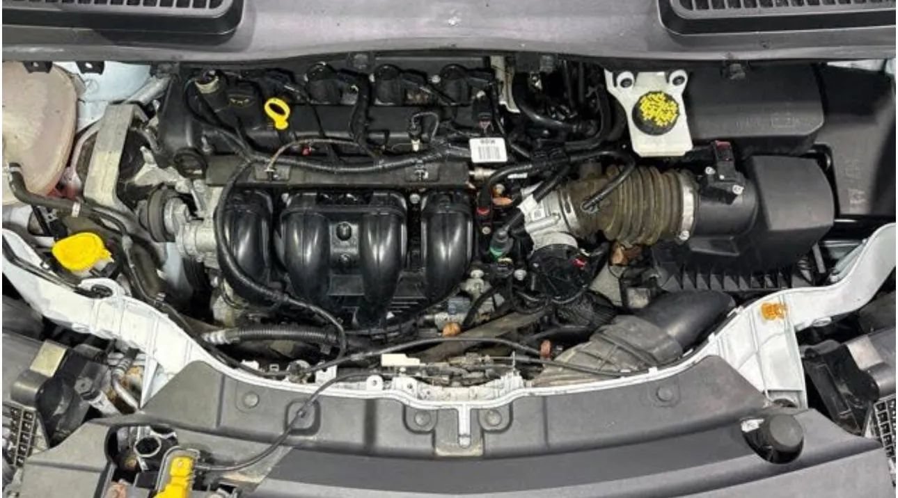 Used 2018 Ford Escape S FWD image 8