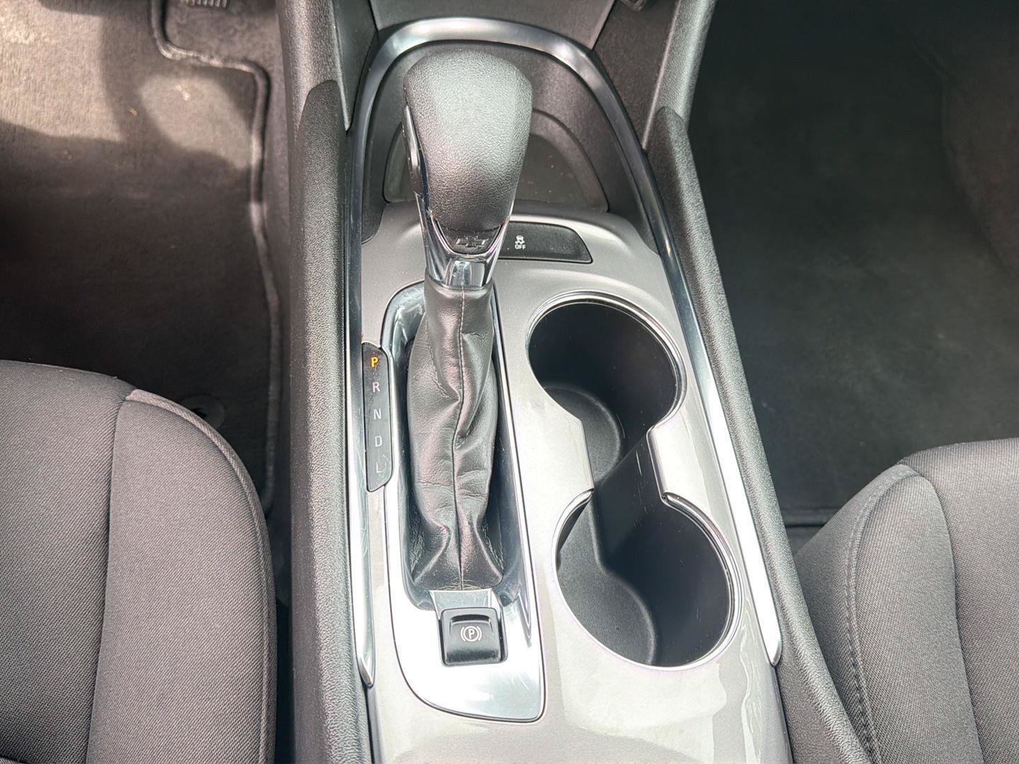 Used 2023 Chevrolet Malibu LT FWD image 26