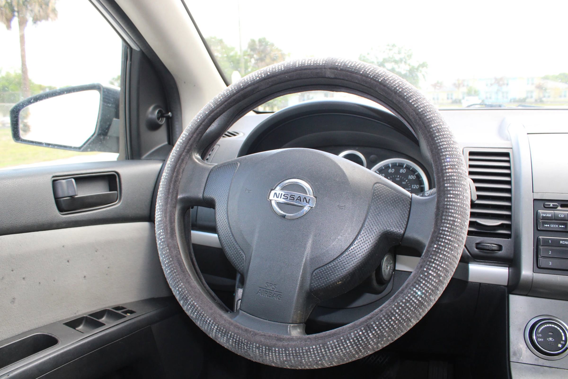 Used 2011 Nissan Sentra 2.0 image 10