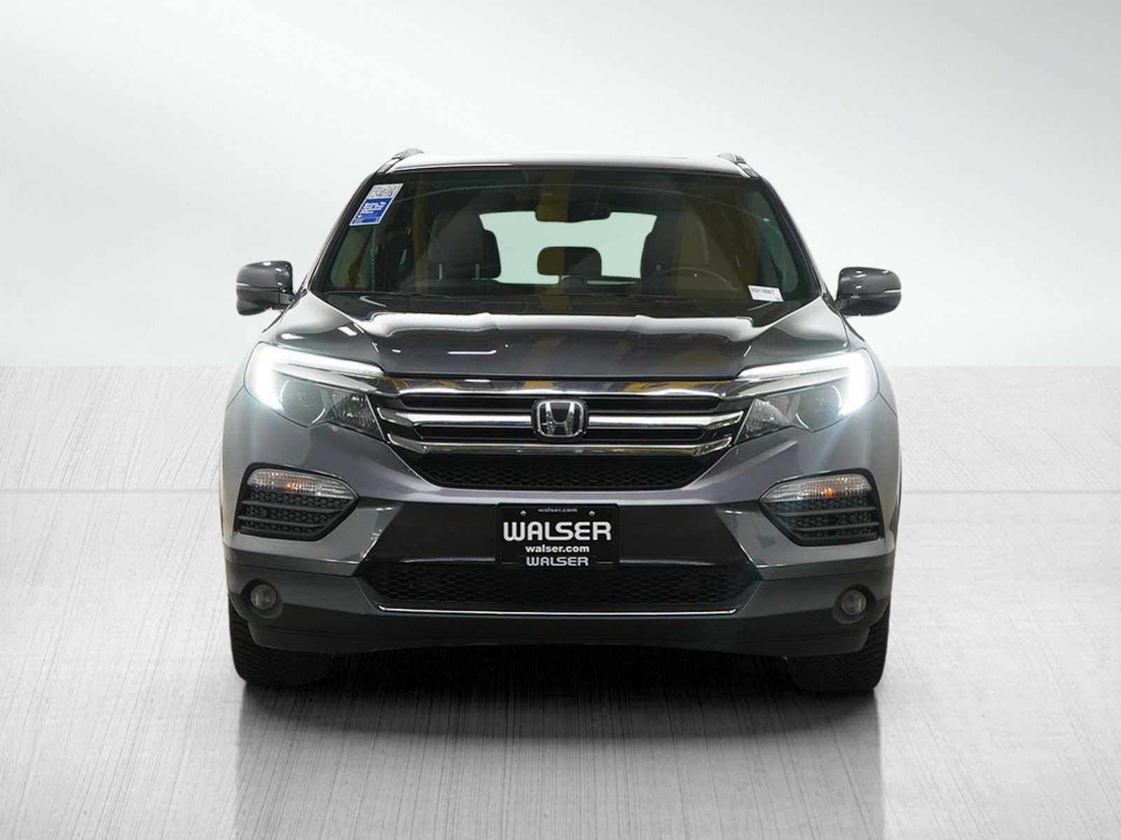 Used 2017 Honda Pilot Touring image 8