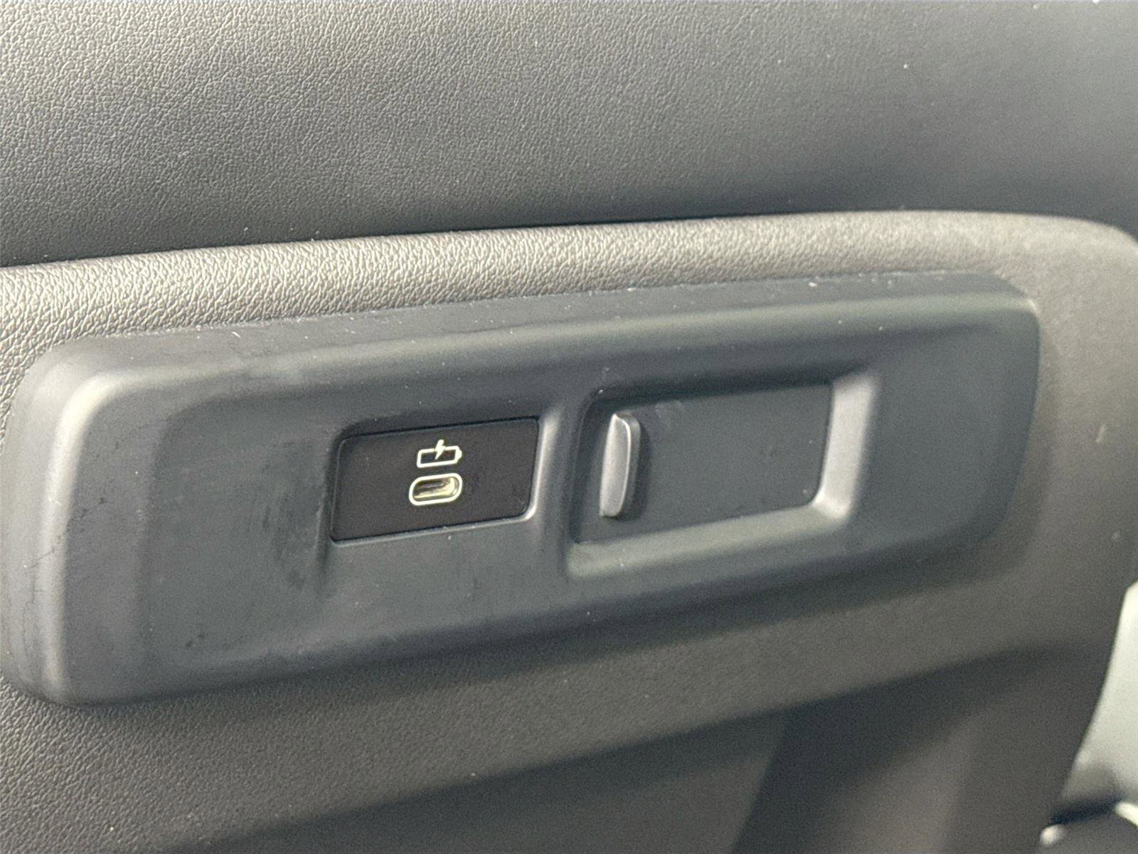 Used 2023 BMW X5 sDrive40i w/ Premium Package image 36