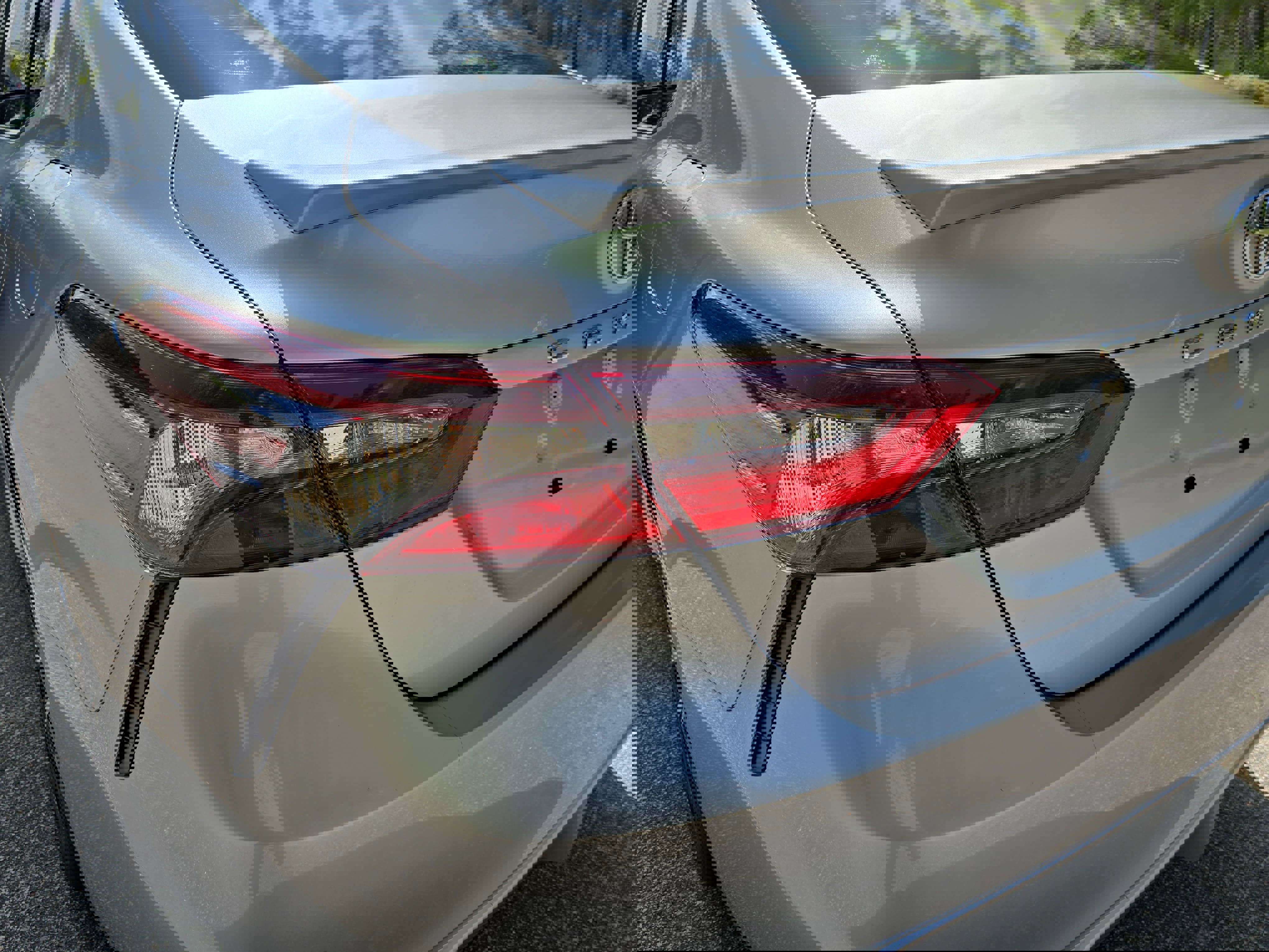 Used 2024 Toyota Camry SE image 34