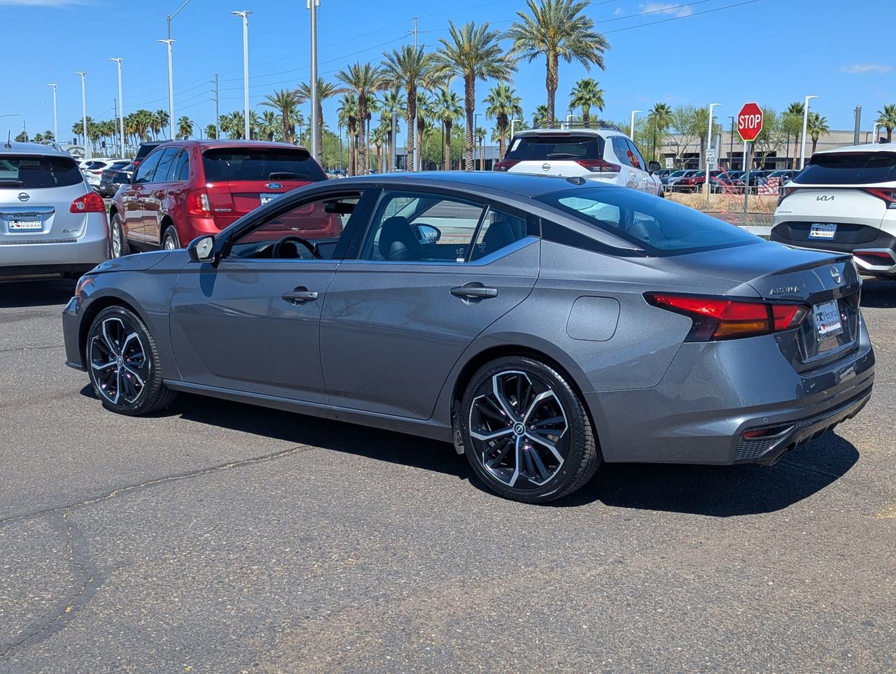 Certified 2025 Nissan Altima 2.5 SR image 4