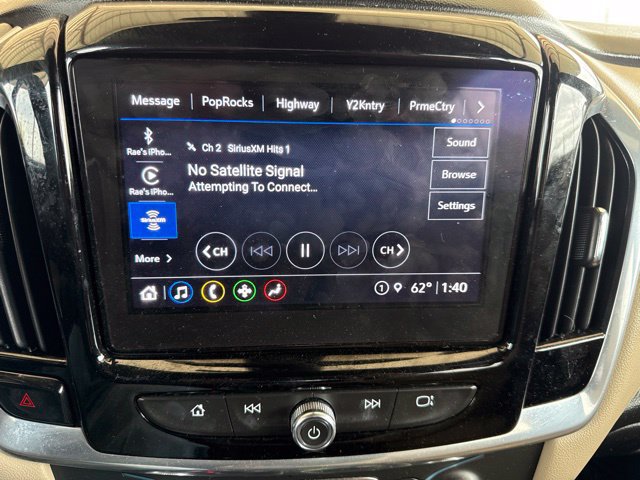 Used 2023 Chevrolet Traverse LT FWD image 19