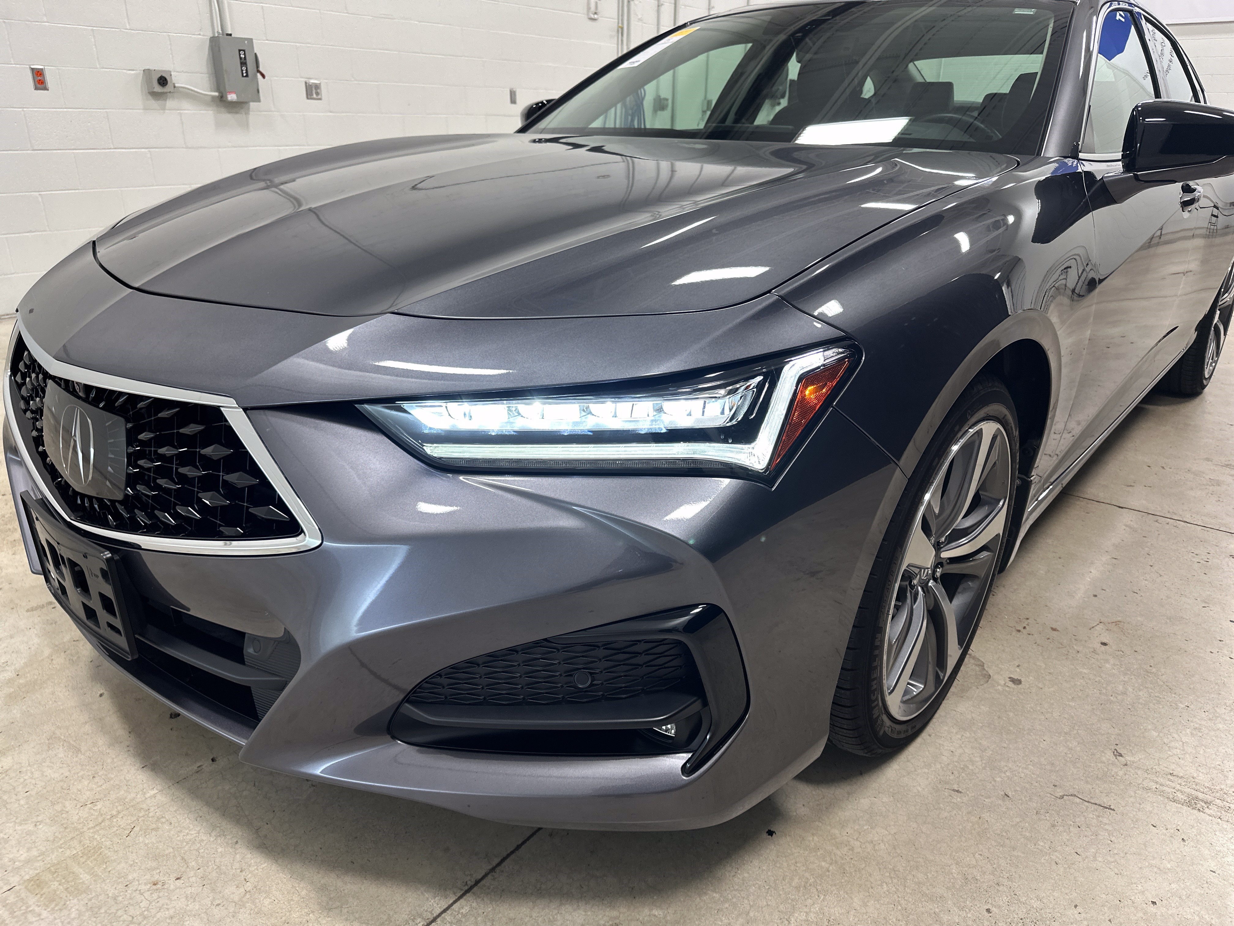 Used 2021 Acura TLX SH-AWD w/ Advance Package image 6