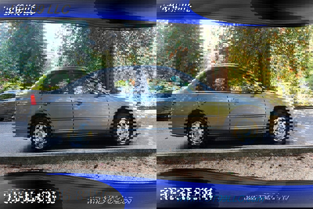 Used 2005 Honda Civic Hybrid Sedan image 11