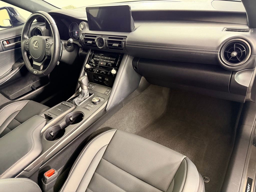 Used 2024 Lexus IS 500 image 33