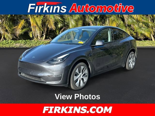 Used 2024 Tesla Model Y Long Range video 1