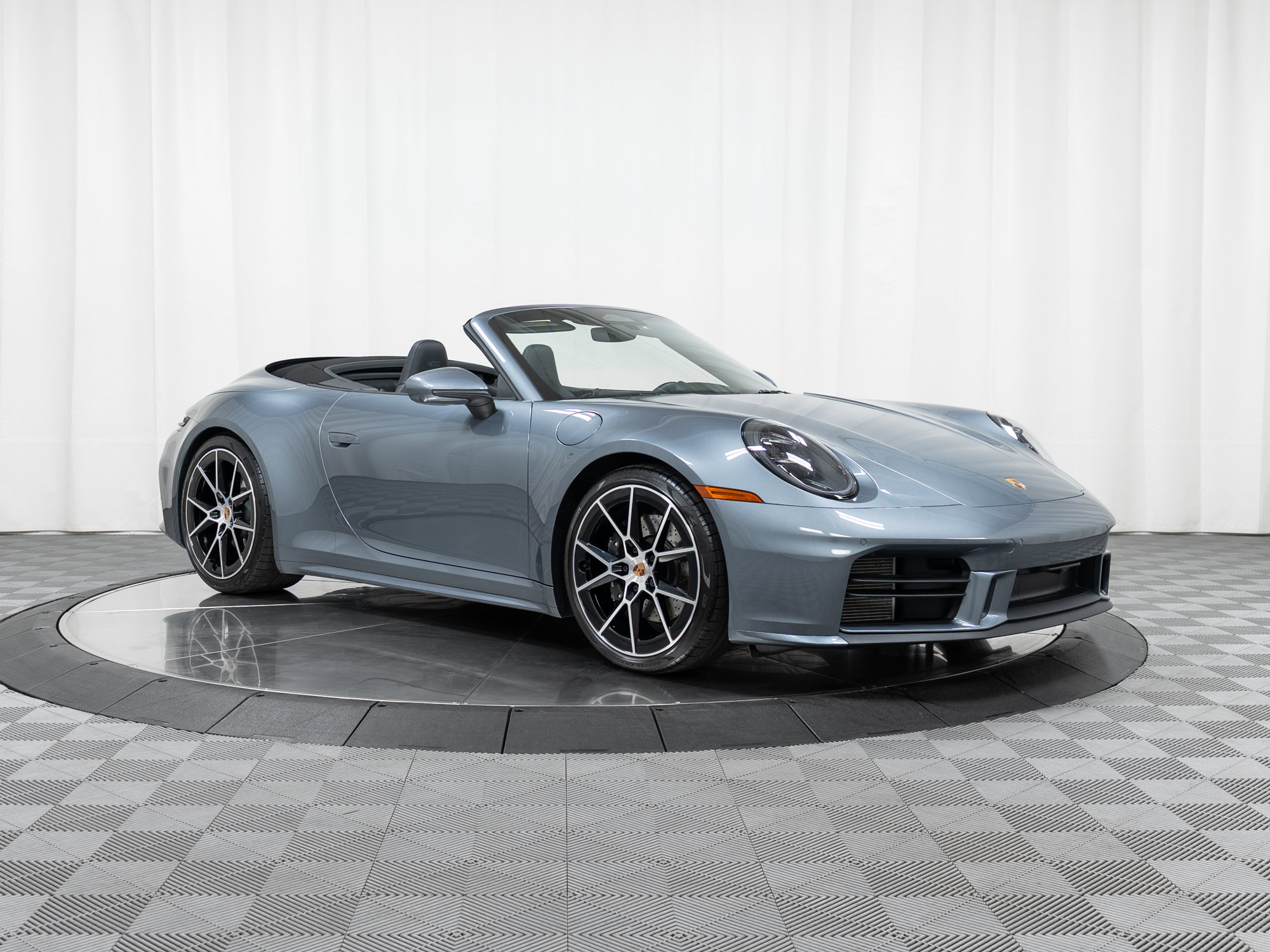 Certified 2026 Porsche 911 Carrera T RWD image 9