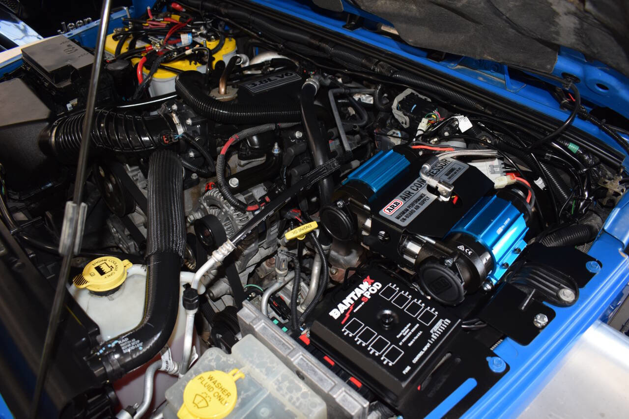 Used 2011 Jeep Wrangler Sport image 35