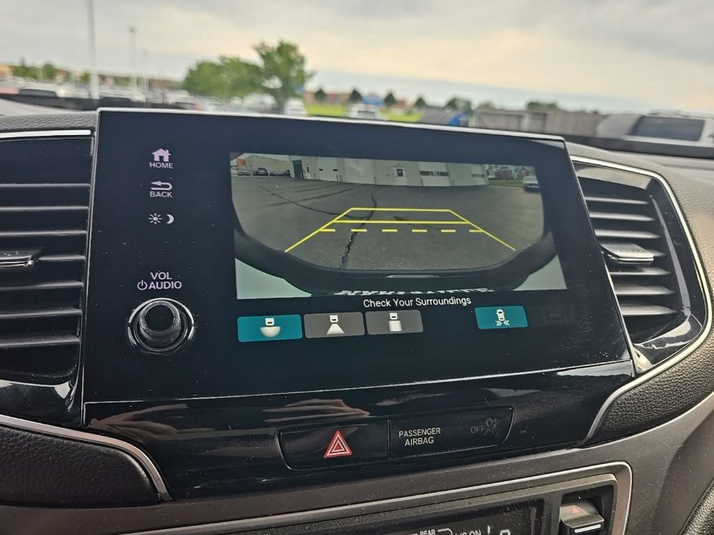Certified 2024 Honda Passport EX-L image 17