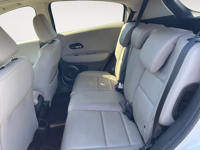 Used 2018 Honda HR-V EX-L image 10