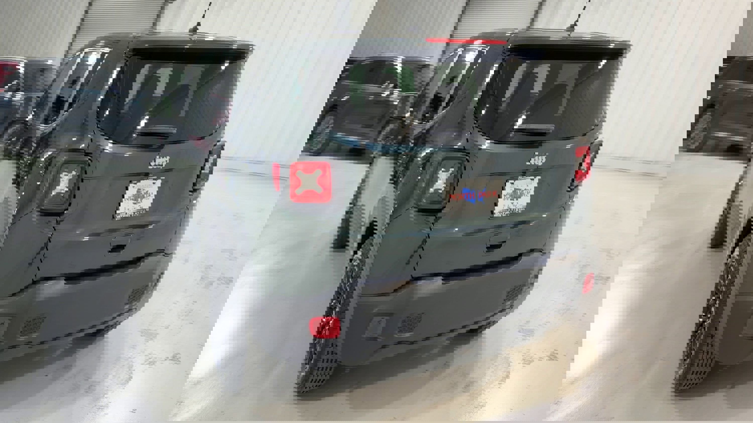 Used 2021 Jeep Renegade Sport image 8