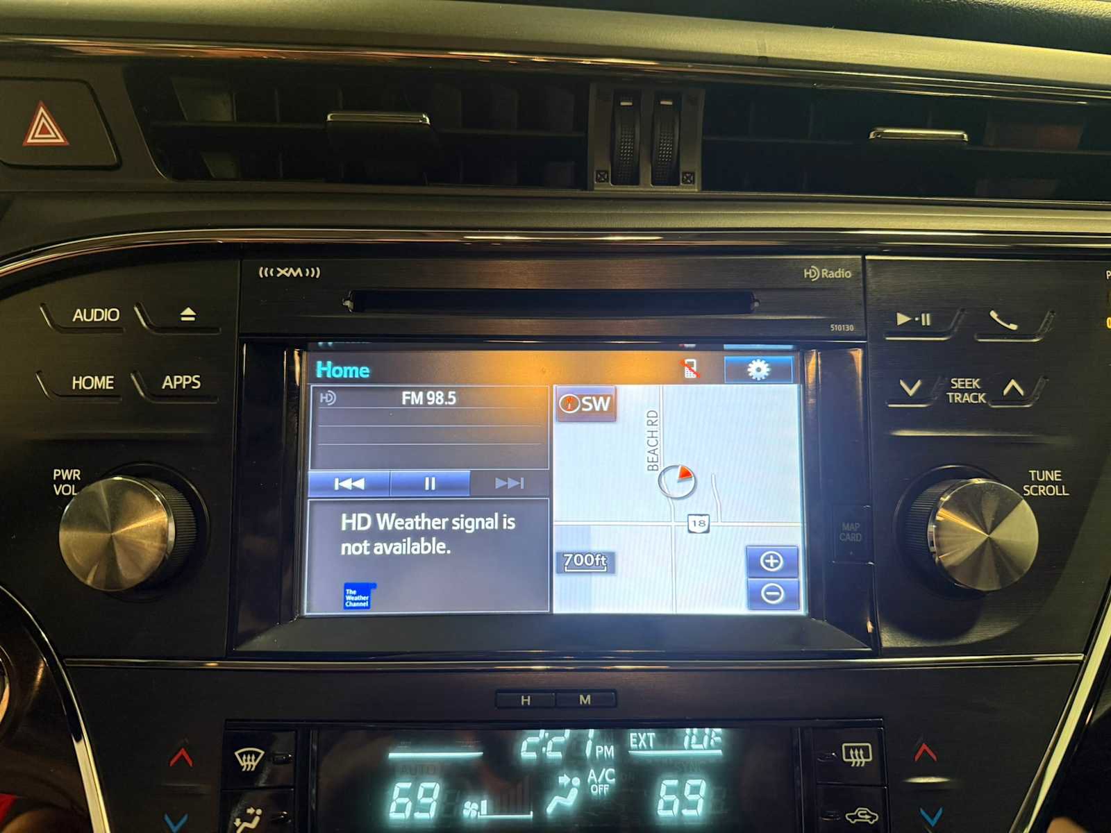 Used 2016 Toyota Avalon XLE Premium image 32