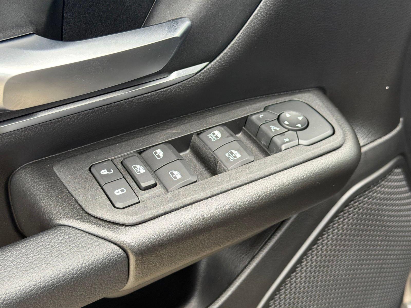 New 2027 RAM 1500 2WD Crew Cab image 15