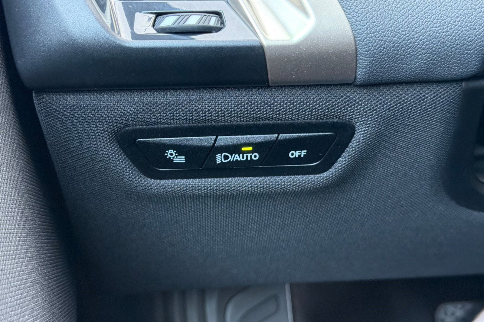 Certified 2022 BMW iX xDrive50 w/ Sport Package image 37