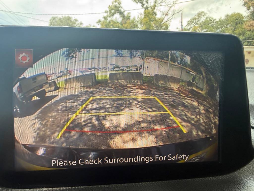 Used 2018 MAZDA MAZDA3 Touring FWD image 22