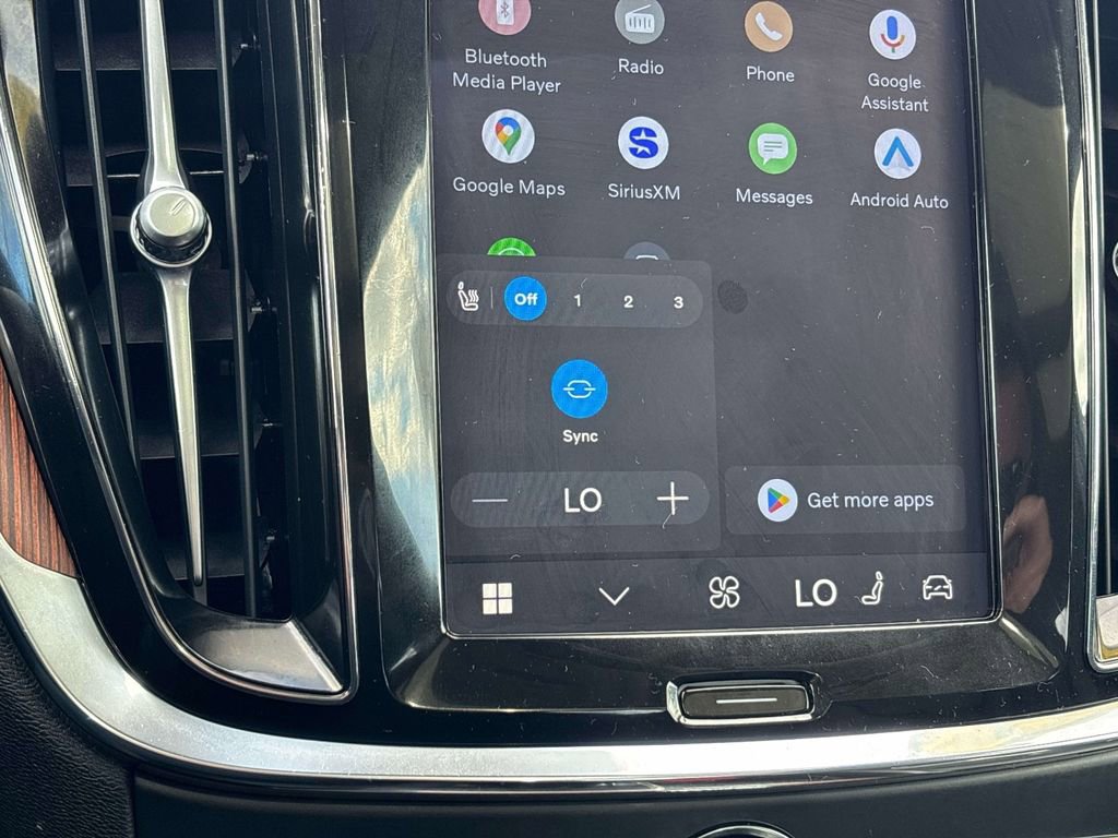 Used 2024 Volvo S60 B5 Plus image 18