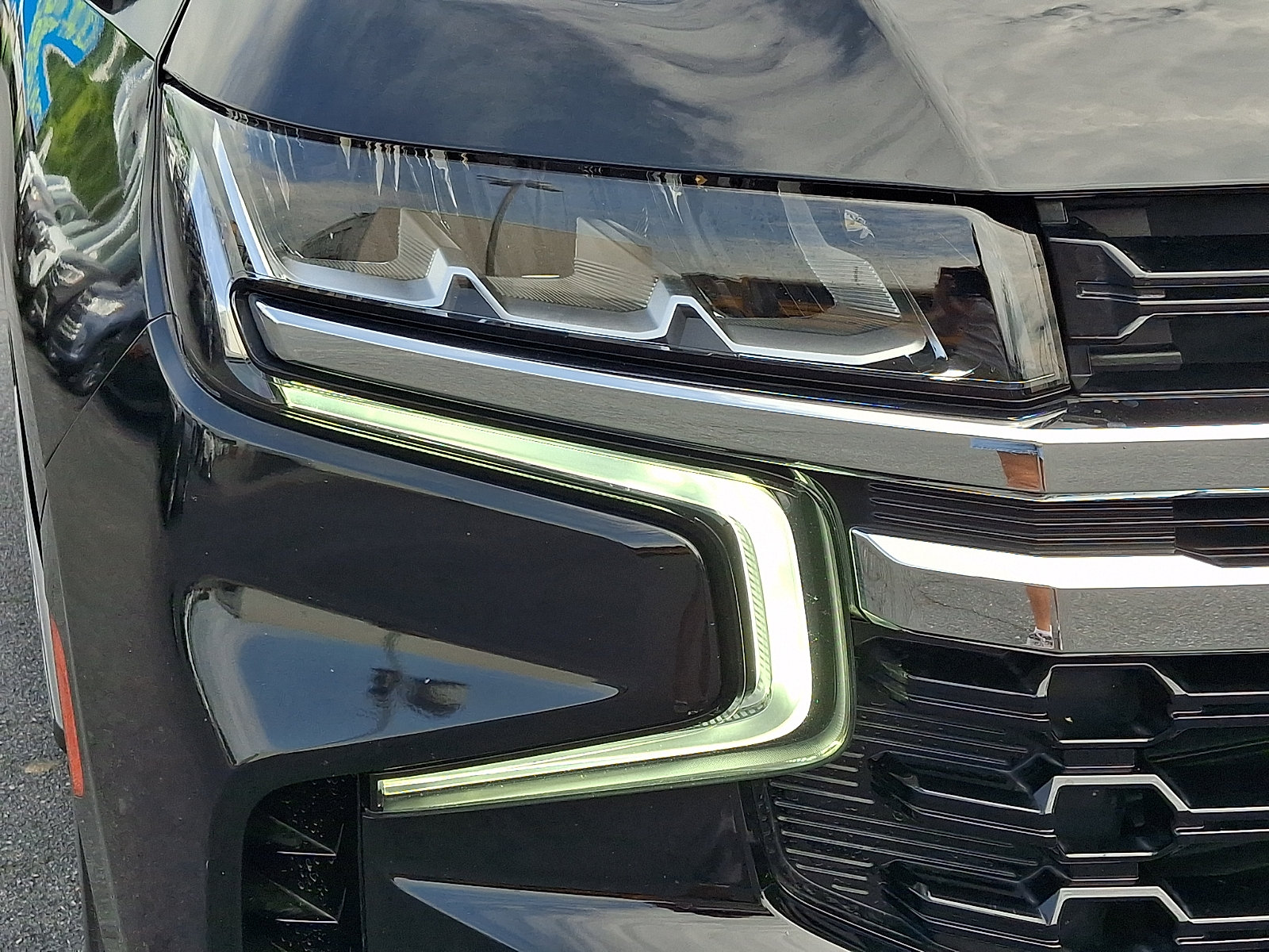 Certified 2021 Chevrolet Tahoe LS AWD/4WD image 9