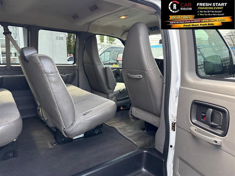 Used 2017 Chevrolet Express 3500 LT w/ LT Preferred Equipment Group image 35