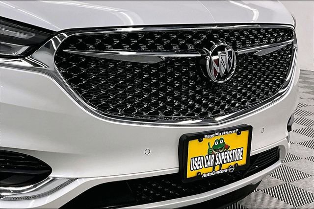 Used 2021 Buick Enclave Avenir w/ Avenir Technology Package FWD image 34