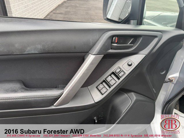Used 2016 Subaru Forester 2.5i Premium w/ All-Weather Package image 14
