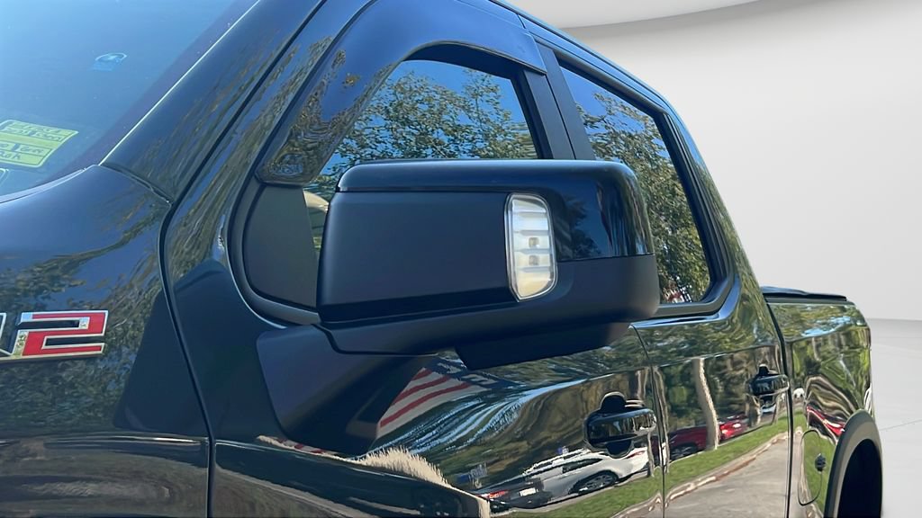 Used 2025 Chevrolet Silverado 1500 ZR2 w/ Technology Package AWD/4WD image 29