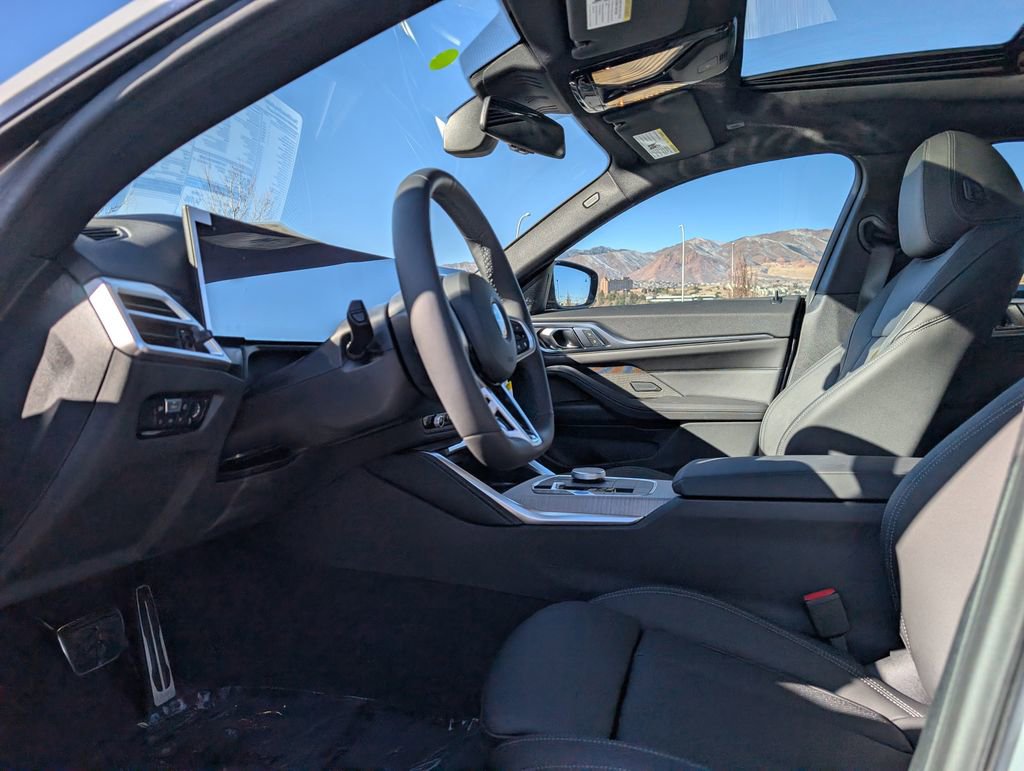 New 2026 BMW i4 xDrive40i w/ M Sport Package image 10