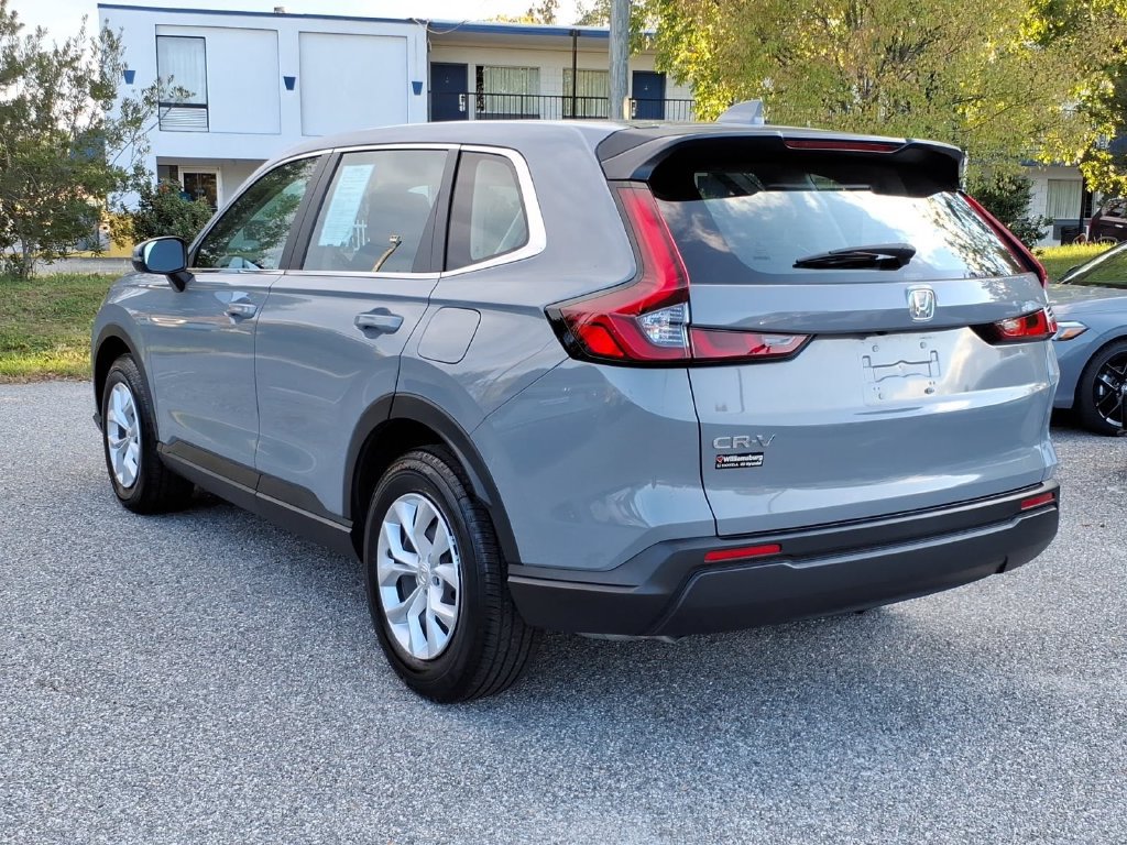 Used 2024 Honda CR-V LX image 7