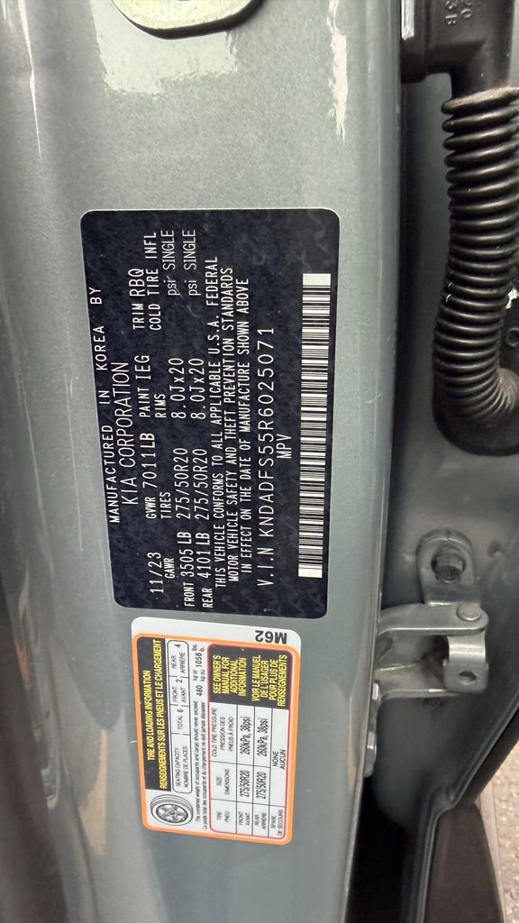 Used 2024 Kia EV9 Land image 6