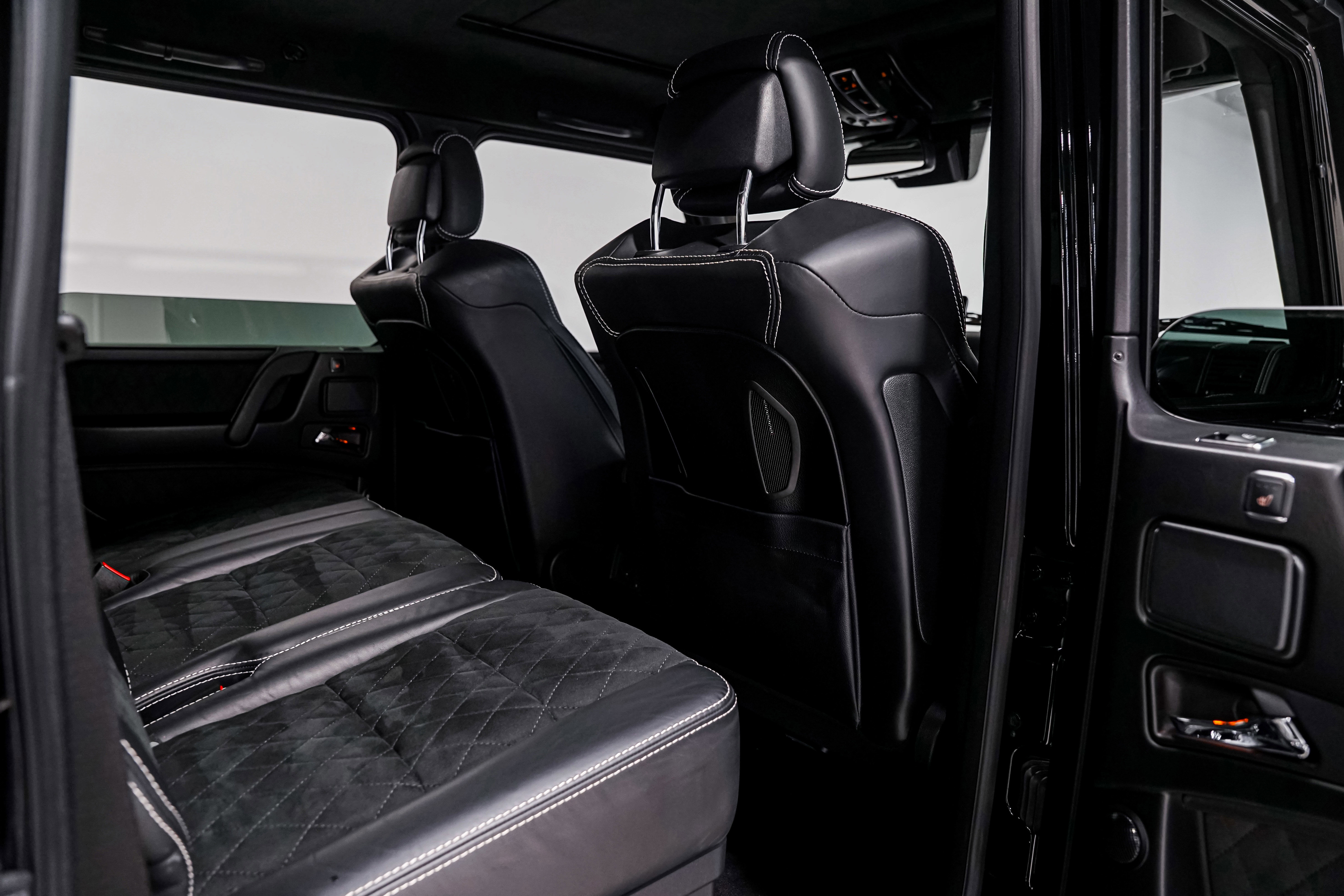 Used 2017 Mercedes-Benz G 550 Squared image 33