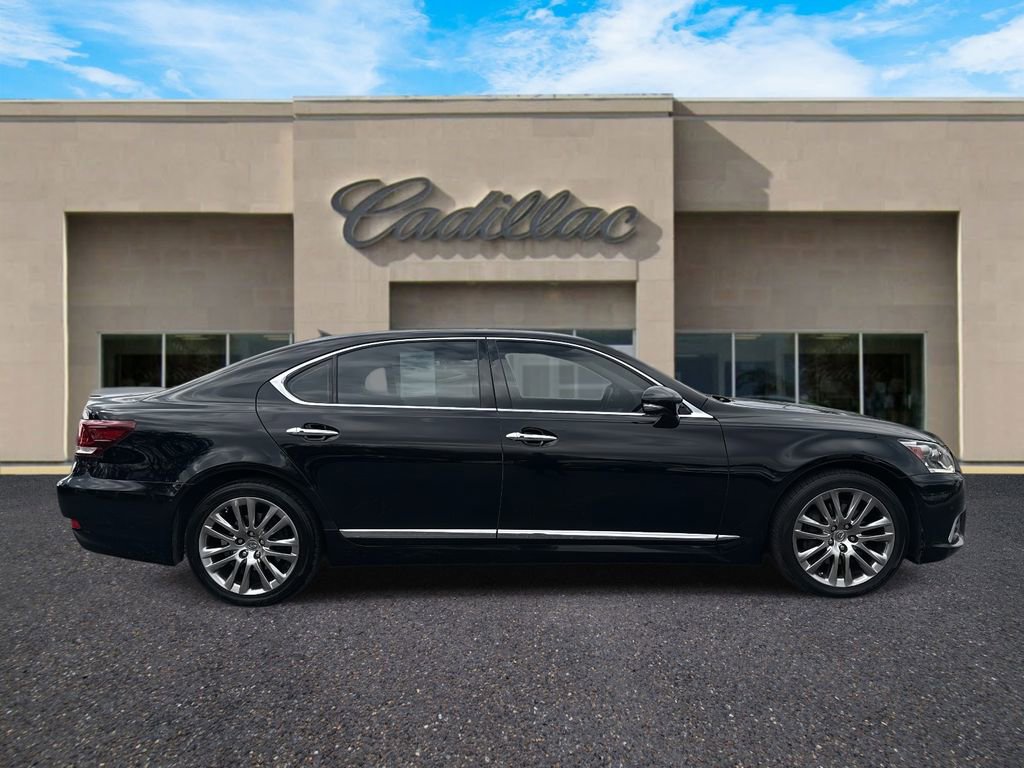 Used 2015 Lexus LS 460 L image 2