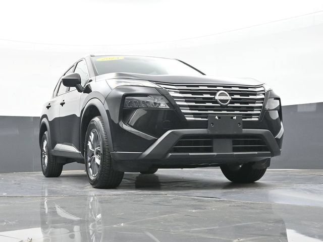 Used 2024 Nissan Rogue S AWD/4WD image 51